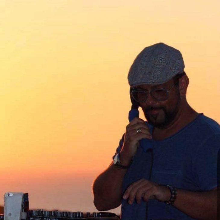 DISCOVERY SARDINIA RADIO RESIDENTS W/ FRANZ DETTORI HOT DEEP SUMMER MIX